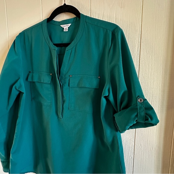 Calvin Klein emerald green tunic, NWOT. Size large, long sleeve with tabs. - Picture 6 of 6